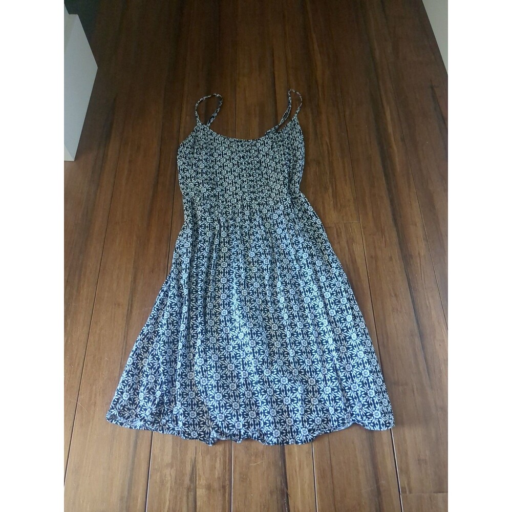 Old Navy Black and White Summer Dress